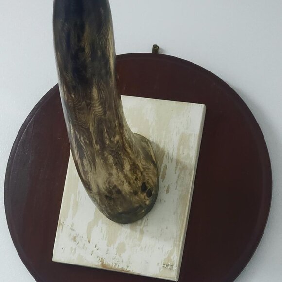 CUSTOM ABSTRACT ART FAUX RHINO 12" WOOD CARVING ON 12' PLAQUE 🦏 - Picture 4 of 12